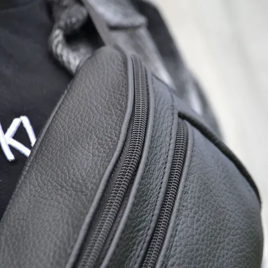 Шкіряна бананка. найкраща якість на ринку. Характеристики