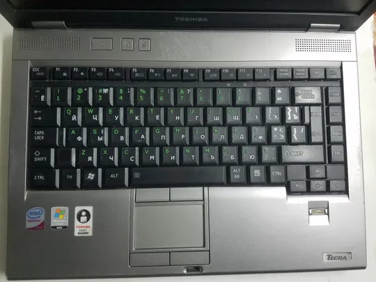 Ноутбук Toshiba Tecra M9 / 14.1" TN / Intel Core 2 Duo T7500 (2 ядра по 2.2GHz) / 2GB DDR2 / 160GB HDD Інтернет-аукціон