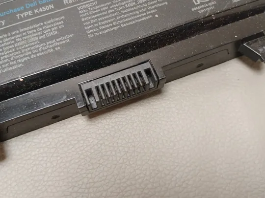 Купити 0984 акумулятор DELL  K450N 10.8V 48WH НІМЕЧЧИНА