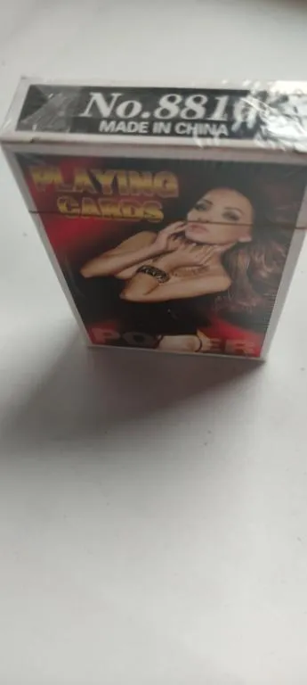 Купити Игральные карты Девушки запечатанные vk364