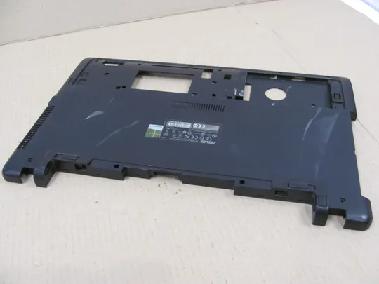номер0209-31  Кришка, дно, піддон корпуса,нижний корпус(дно)для ноутбука,низ,дно,поддон,нижняя часть  без usb справа 13N0-PEA0Z2  для Asus  A550C X550 X552, F552, R510 P550 оригінал На торгах