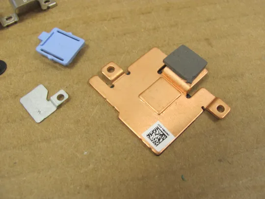 842-10 комплектуюче кріплення для Dell Precision 7550 M7550  7560 оригінал З аукціону