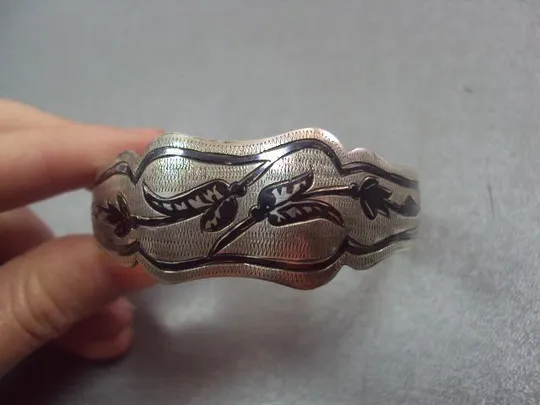 женский жесткий браслет цветы чернь серебро 875 проба ссср вес 17,4 г №3265 Інтернет-аукціон