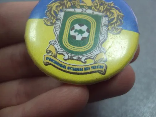 знак футбол профессиональная футбольная лига украины №715 Продаж