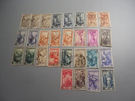 марки Италия 1950 профессии стандарт ткачиха ремесло корова рыболовство серия лот 28 шт гаш №2835 Ціна
