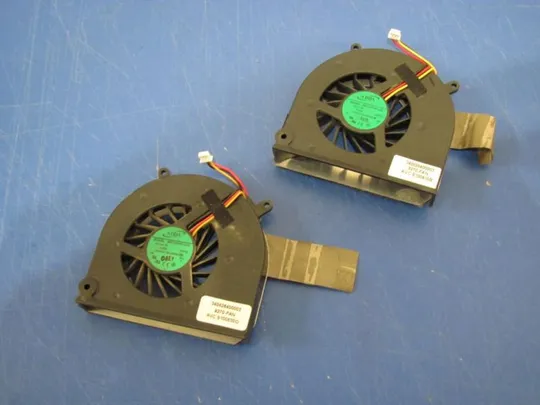 №343-4 Вентилятор (кулер, FAN) 340826400003 для MEDION P8614 оригінал Ціна