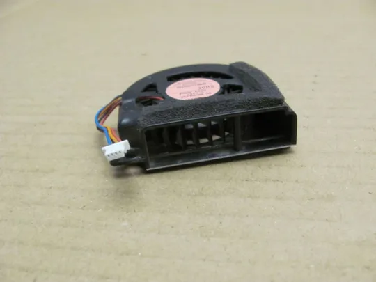 номер0006-8 Вентилятор (кулер, FAN) для TOSHIBA Portege R700 R705 R830 оригінал З аукціону