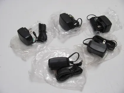 фото, 0796 адаптер живлення  S004LU0900050 9V 500MA  5 шт НІМЕЧЧИНА
