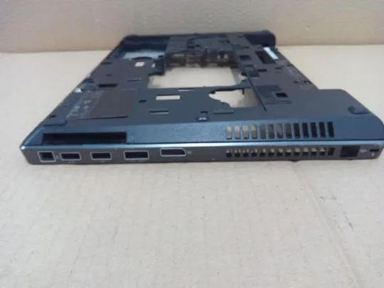 №335-2 Кришка дно піддон корпуса 652649-001 для HP 8560W 8570W оригінал Характеристики
