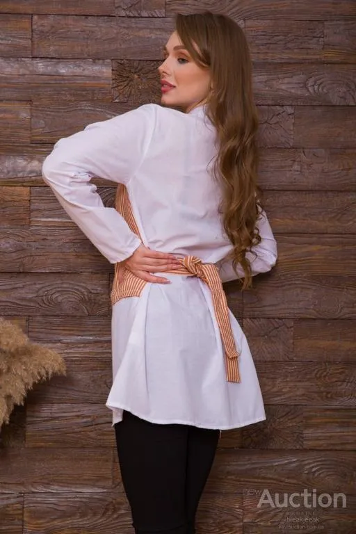 Женская рубашка, с декором в бело-терракотовую полоску, 119R320 Де купити