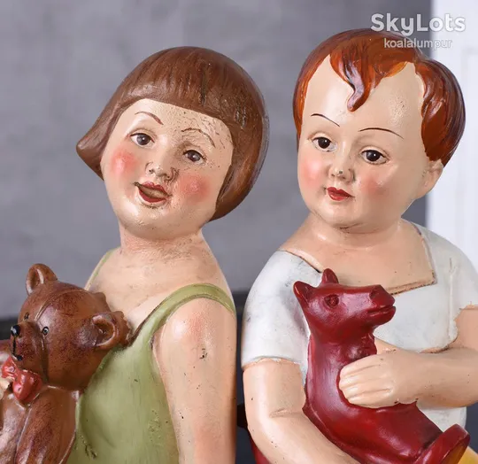Дизайнерські вінтажні фігурки Дівчинка та хлопчик, Germany Продаж