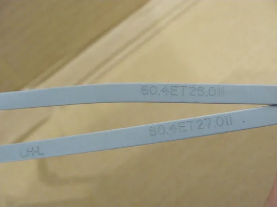 372-6 кріплення з петлями 60.4ET26.011 для Dell Vostro 3500 оригінал Інтернет-аукціон