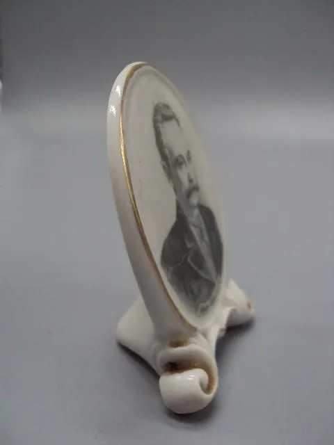 Фигура фарфор статуэтка Полонное ЗХК писатель Иван Франко высота 8,2 см, ширина 5,9 см №14595 Де купити