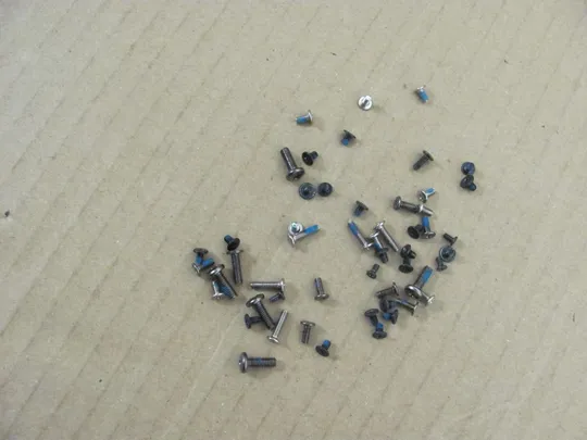 номер0011-24 комплектуюче гвинти для SONY VAIO PCG-61611M оригінал Продаж