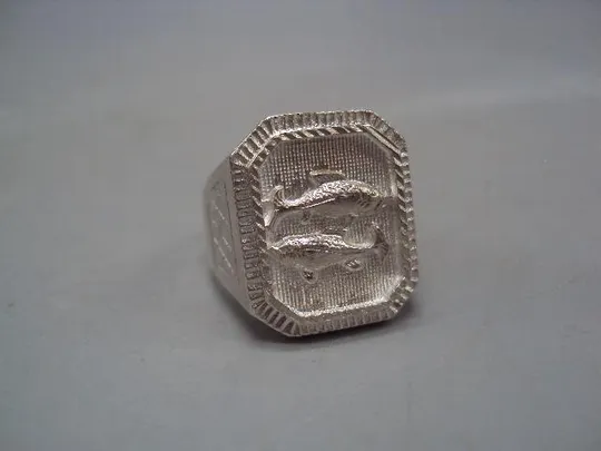 Мужской перстень кольцо печатка зодиак Рыбы гороскоп серебро Украина вес 10,47 г размер 20,5 №15144 Ціна