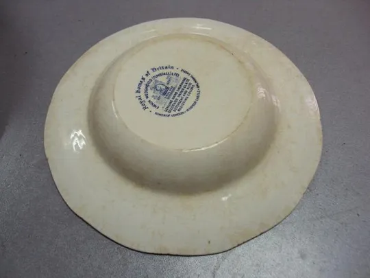 Тарелка керамика Англия Royal homes of Britain Windsor Castle Великобритания Виндзорский замок №770 Характеристики