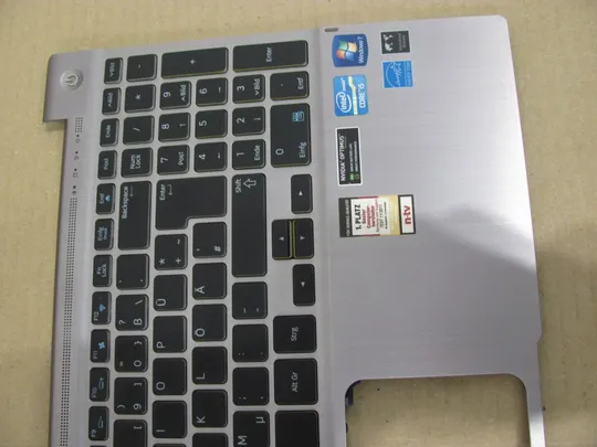 549-7 Кришка панель палмрест клавіатура робоча BA75-03962C для SAMSUNG NP700 NP700Z5C оригінал Де купити