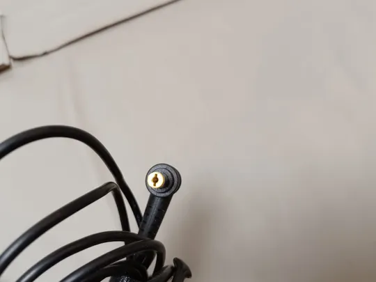 0613C  адаптер живлення DELTA ADP-65JH DB 19V 3.42A З аукціону