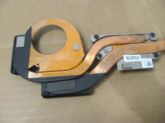 номер0076-2 система охолодження 0YHP4Y AT26J007ZAL 0TW1KC для Dell Precision 7530 7540 M7540  оригінал Де купити