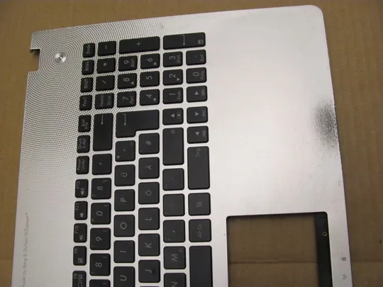 551-1 Кришка панель палмрест клавіатура робоча 13N0-M3A0201 13GN9J1AM020-1 для ASUS N56 N56V N56V8 N56J оригінал Де купити