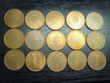 фото, 5 євроцентів Нідерланди (порічниця) 15шт, всі різні