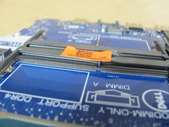 819-15 материнська плата FDI55 LA-J081P 0790WT SRG0S  i3-1005G1  для Dell Inspiron / vostro 15 3000 3501 3593 оригінал Де купити