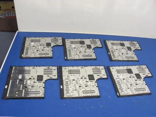 Купити номер0220-22 сервісна кришка,Сервісна кришка для ноутбука,Корпус,Дно,Панель доступу,Кришка доступу,service cover 0F069C для Dell Latitude E5500 оригінал