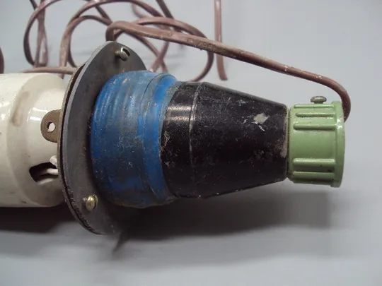 Патрон удлинитель лампа фарфор ссср цоколь большой высота 19,5 см, диаметр 7,2 см №16021 Де купити