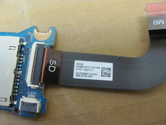 номер0977-18 плата SD Card Reader DA30001QH10 04D8NF HDC50 LF-L888P HDC70 LS-L883P  для DELL Precision 7670 7680 7780 M7680 M7780 оригінал З аукціону