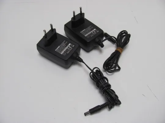 0623 адаптер живлення  HUAWEI HW 12.0V 1.0A 2 шт НІМЕЧЧИНА Ціна