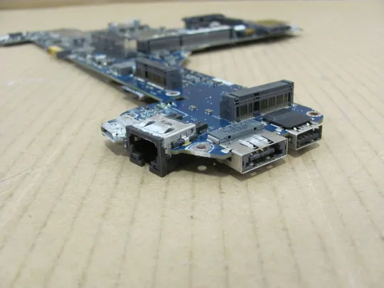 номер0023-14 материнська плата,Mainboard,Материнка,Основна плата,Системна плата,Плата системи,Laptop motherboard,мамка, ноутбучна плата i5-3320M SR0MY LA-7741P для Dell Latitude E6330 оригінал Продаж