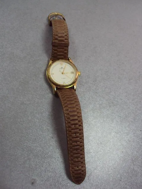 часы наручные циферблат механизм полет №230 Ціна