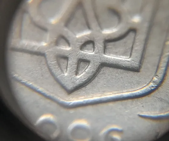 (5286) 10 копійок 2006 зминання на аверсі + круговий виробіток штампа (10 копеек 2006 брак) З аукціону