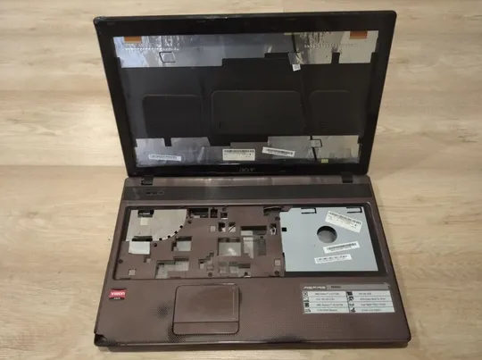 Корпус для ноутбука Acer Aspire 5552 5552G весь в зборі з петлями Де купити
