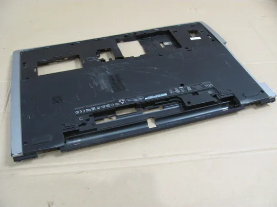681-22 Кришка дно піддон корпуса 0K7THF  для DELL Inspiron 17 5748 оригінал Торговий майданчик