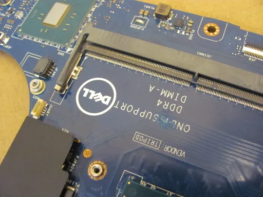 номер0917-4 материнська плата Mainboard,Материнка,Основна плата,Системна плата,Плата системи,Laptop motherboard,мамка,ноутбучна плата AAM00 LA-C361P  SR2FU i7-6820HQ для  Dell Precision 5510, XPS 15 9550  оригінал Торговий майданчик