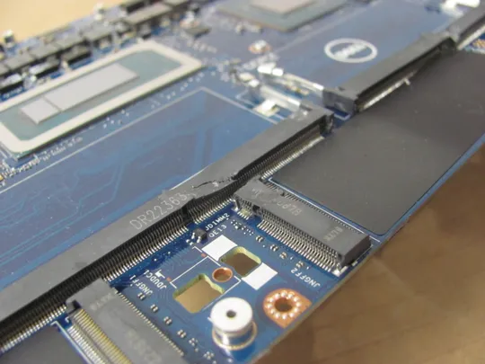 номер0910-14 материнська плата Mainboard,Материнка,Основна плата,Системна плата,Плата системи,Laptop motherboard,мамка,ноутбучна плата HD051 \ HDA51 LA-L402P SRLD3 i9-12900HK для Dell XPS 15 9520 Precision 5570  оригінал Недорого