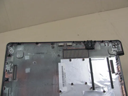 номер0209-27  Кришка, дно, піддон корпуса,Нижний корпус (дно) для ноутбука,Низ, дно, поддон,Нижняя часть  13NB0261AP0211 3DXJ9BCJN00  для Asus S551L S551LN V551L оригінал Недорого