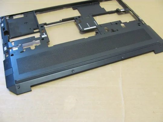 номер1022-12 Кришка дно піддон корпуса Нижний корпус для ноутбука Низ Корпус D 3FXW2TP003 для  HP ZBook 15 G5 G6 оригінал З аукціону