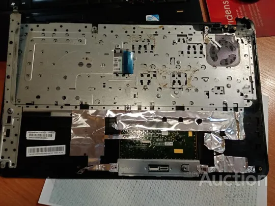HP 15-d054er (G2A04EA) топкейс верхняя часть под клавиатурой З аукціону