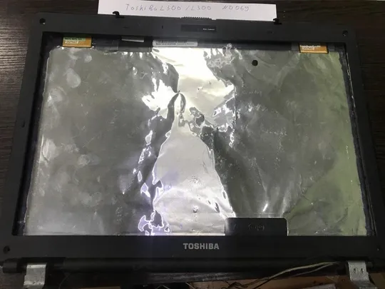 N0069 Toshiba L300 L305 Задня кришка матриці+петлі+рамка Ціна