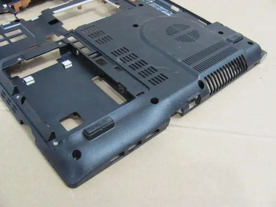 663-6 Кришка дно піддон корпуса 13N0-7NA0411 для Acer Aspire V3-772 V3-772G оригінал в Україні