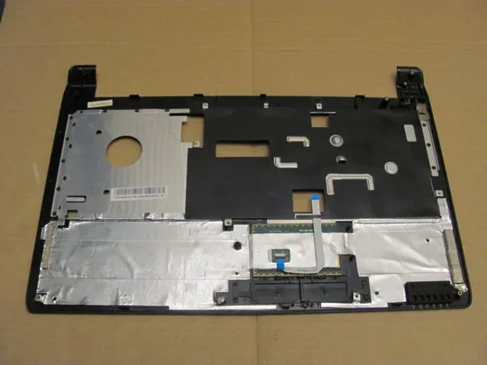 Купити 552-2 Кришка панель палмрест тачпад 13N0-ZKA0U11 для MEDION P6635 оригінал