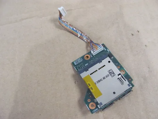 номер0320-6 Плата USB CARD READER  486249-001 6050A2154201 для HP Compaq 6730B 6735b оригінал Де купити