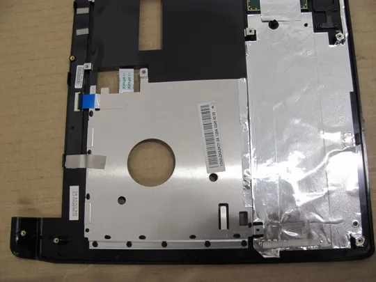 486-2 Кришка панель палмрест та тачпад 13N0-ZKP0K01 для MEDION P6816 E6228 оригінал Інтернет-аукціон