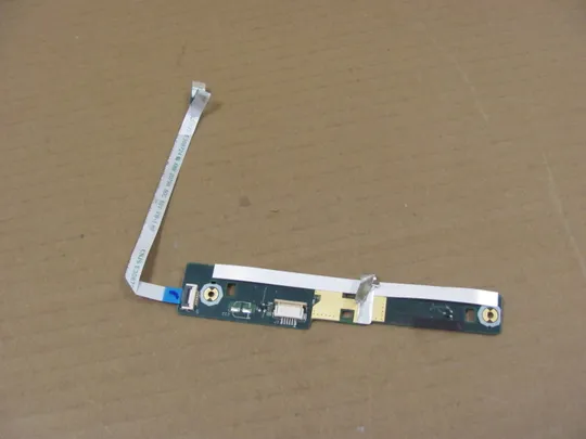 830-15 плата кнопки тачпаду  BA81-15515A  для  SAMSUNG  NP700 NP700G7A 700G  оригінал Ціна