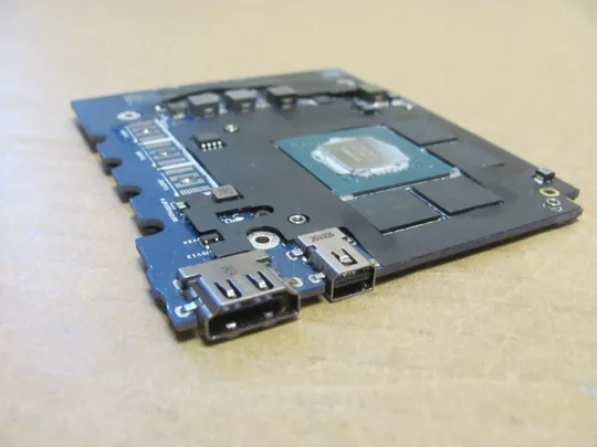 номер0976-15 відеокарта FDX50 LS-J172P N19P-Q1-A1 NVIDIA QUADRO T1000 4GB для Dell Precision 7560 оригінал З аукціону