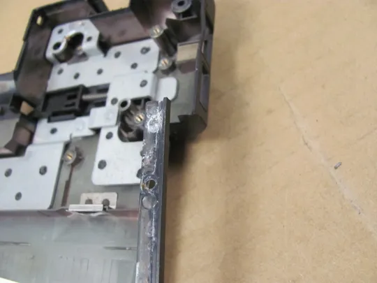 838-13 Кришка дно піддон корпуса 60.4M401.004  для  LENOVO IdeaPad Z570  оригінал На торгах