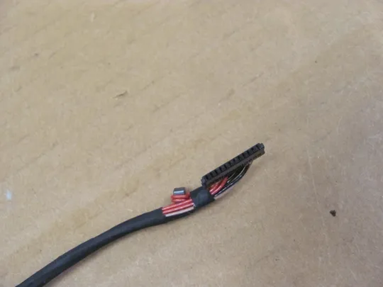 номер0777-47 роз'єм живлення 0J60G1 DC301015A00 для Dell Alienware M15 R2 Роз'єм зарядки Гніздо живлення Штекера живлення Зарядний порт Роз'єм адаптера живлення power connector оригінал З аукціону