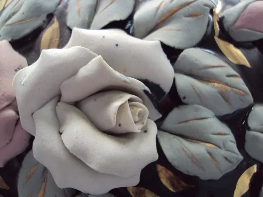 Ваза фарфор Барановка цветы розы высота 27 см, диаметр 11,4 см №14042 Продаж